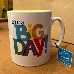 HUGE Hallmark graduation mug unique!